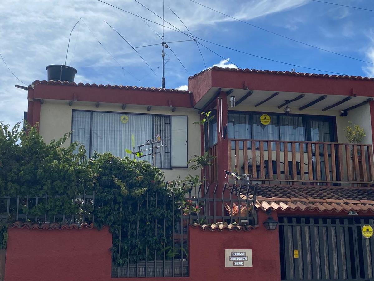 Primary Image for HK3BIA