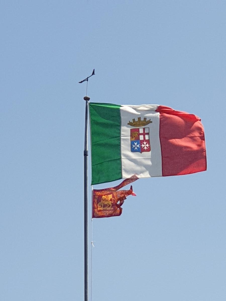 Primary Image for IU0QVA