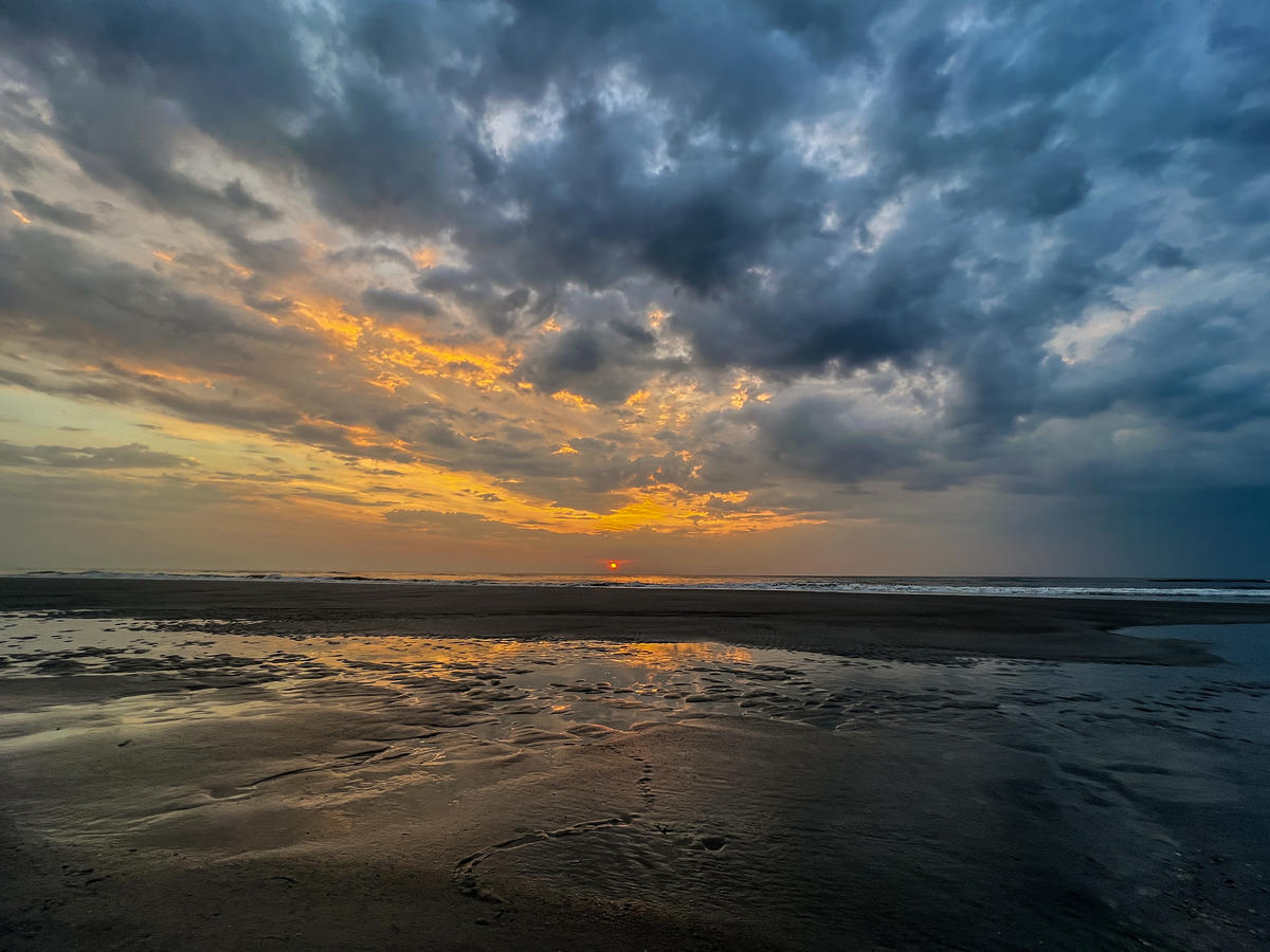 Primary Image for N4UWA