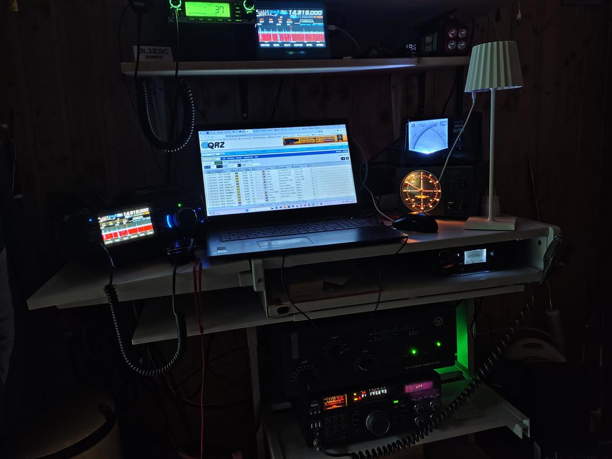 Primary Image for DL1ESC