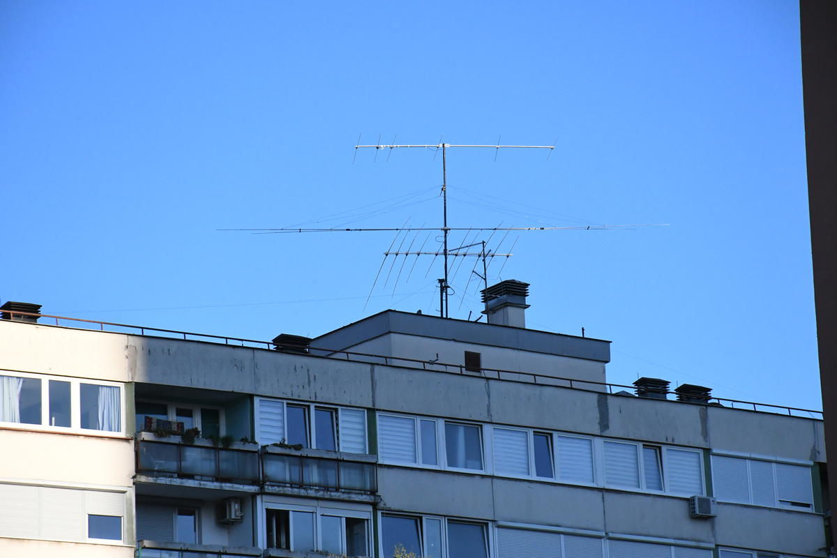 Primary Image for E74C