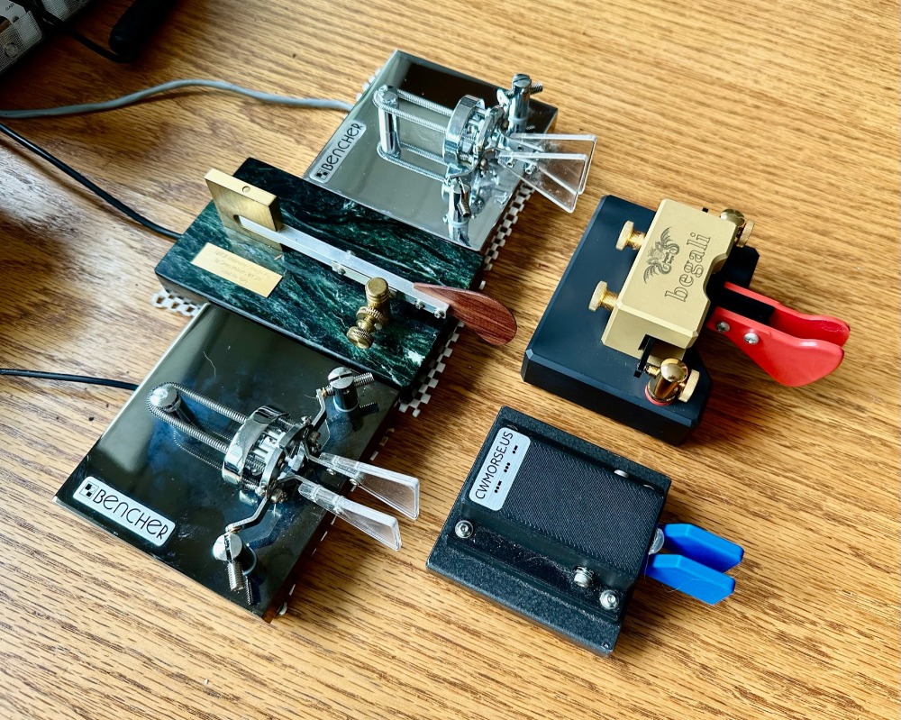GHD社　電鍵　CQ ham radio orignal Vega GHD社 電鍵 CQ ham radio orignal Vega