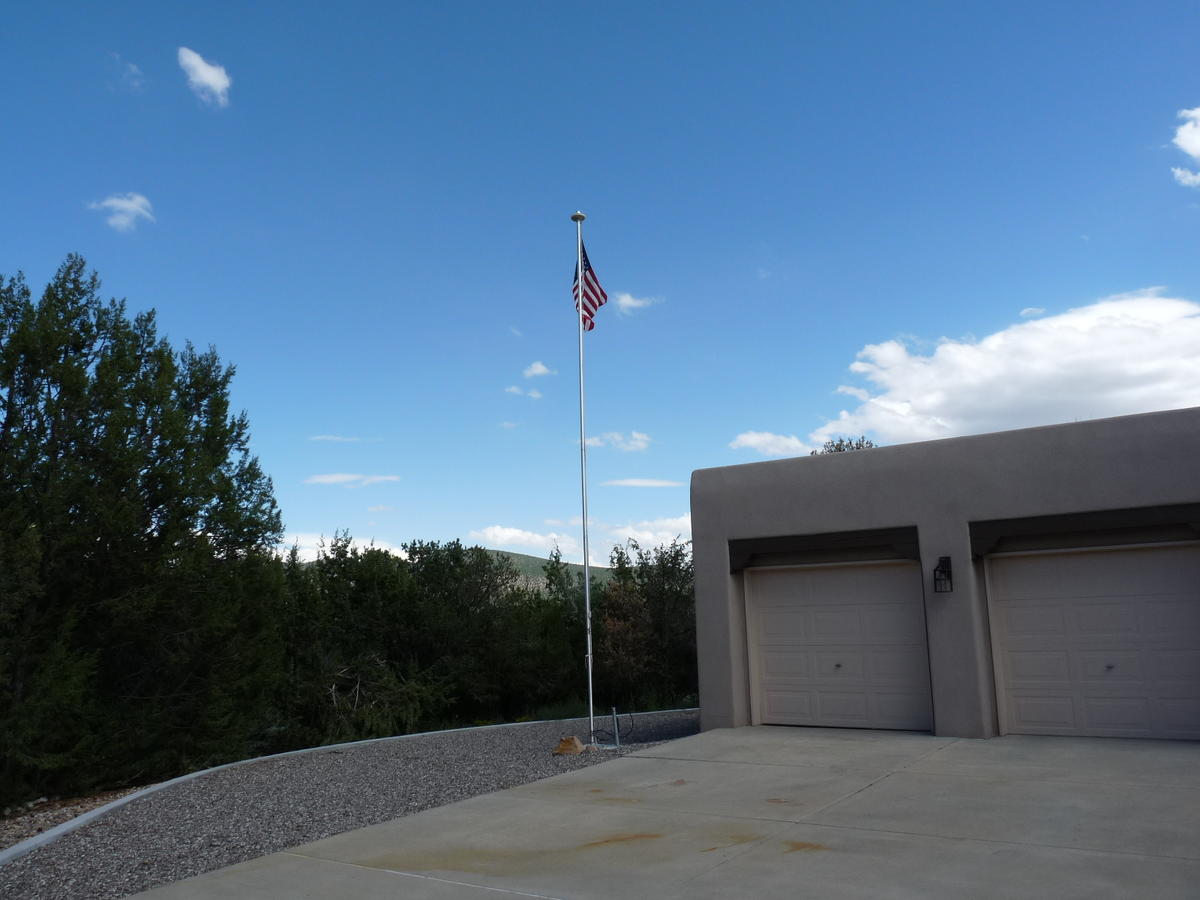 Primary Image for W7MNE