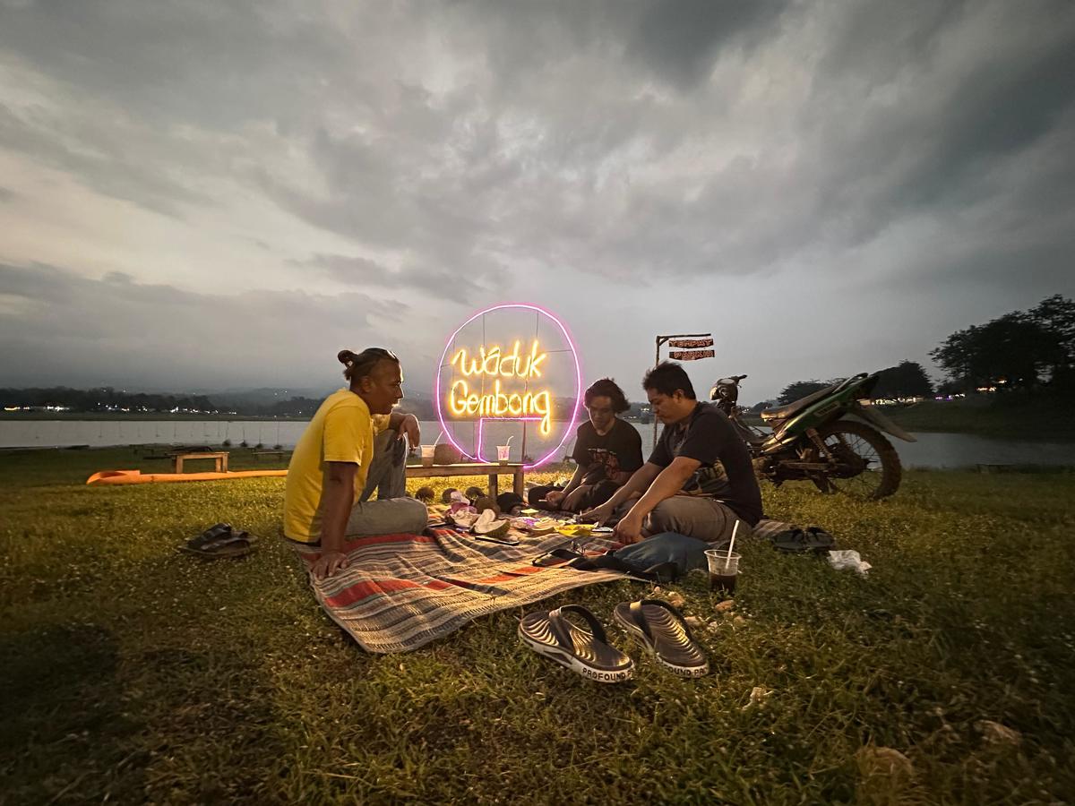 Primary Image for YC2ATE