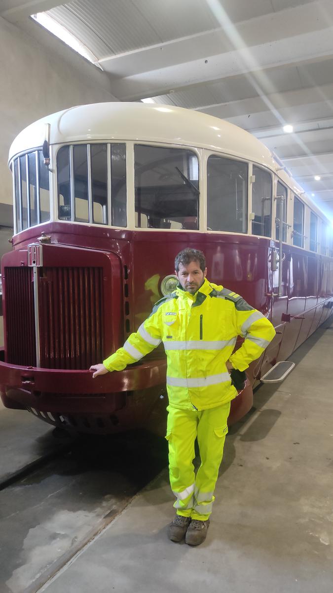 Primary Image for IT9ACG