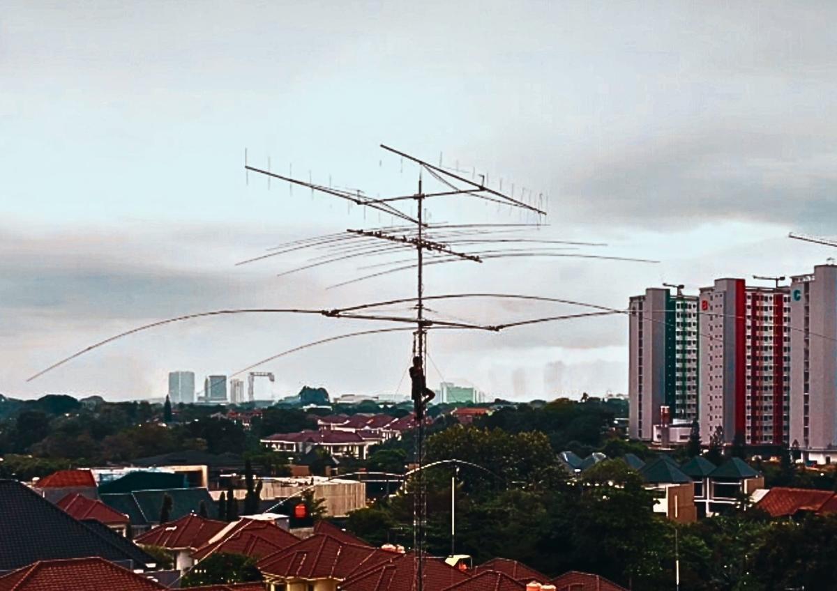 Primary Image for YB0BBJ