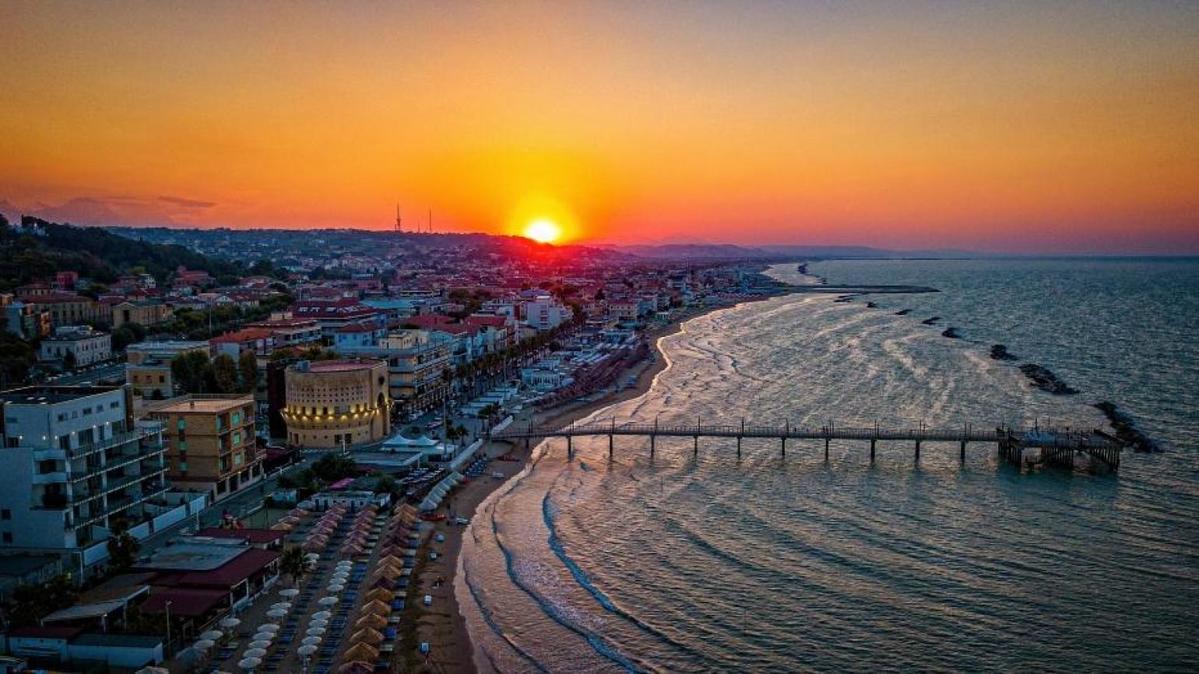 Primary Image for I6YPK