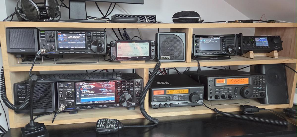 Primary Image for HB9FLL