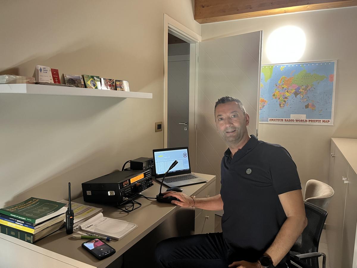 Primary Image for IU1QXL