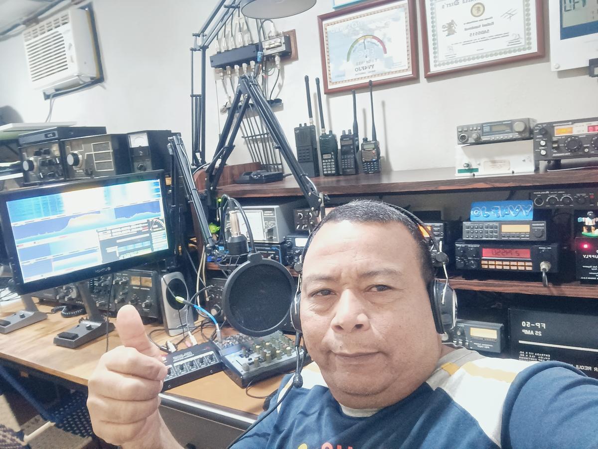 Primary Image for YV4FJO