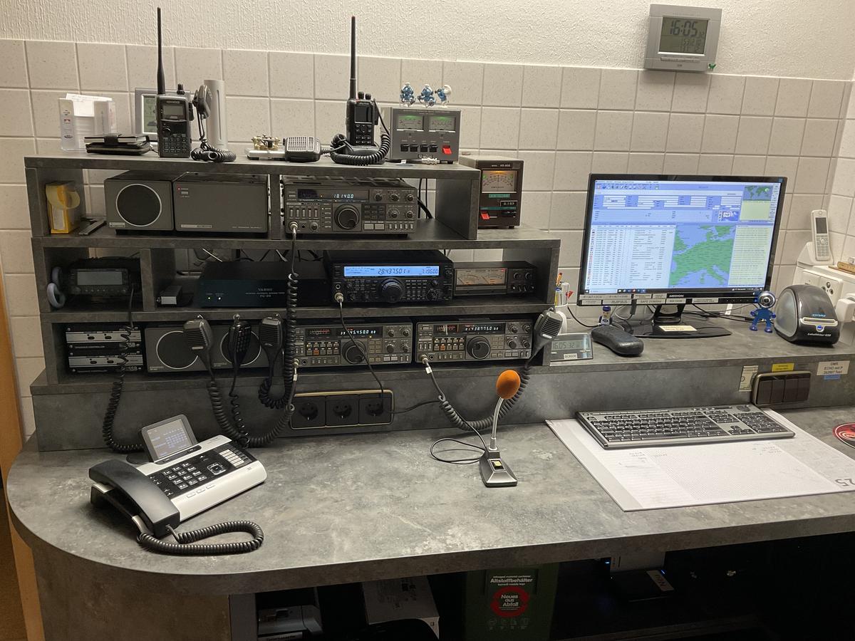 Primary Image for DL3GCR