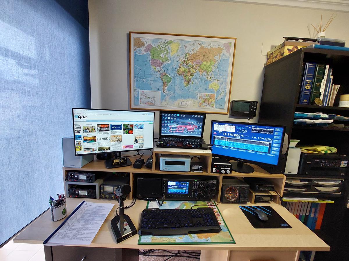 Primary Image for EA5IOR