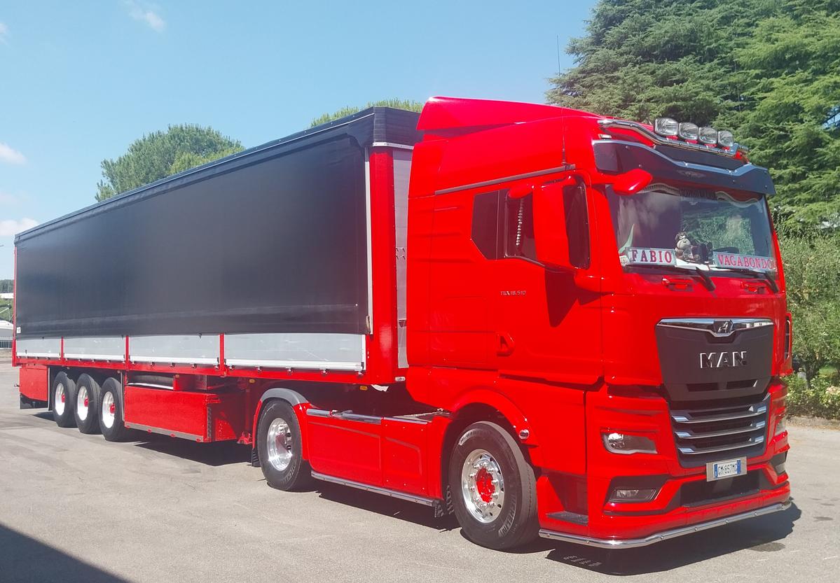 Primary Image for IU4FLR