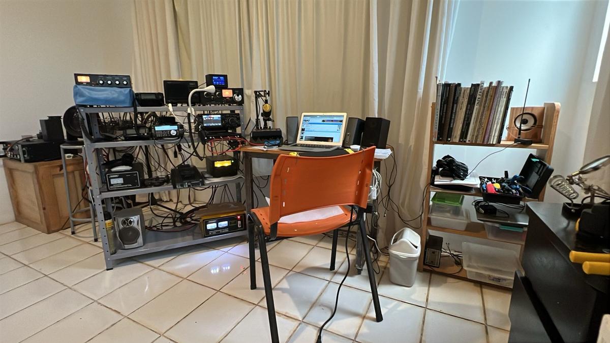 Primary Image for PU2AUR