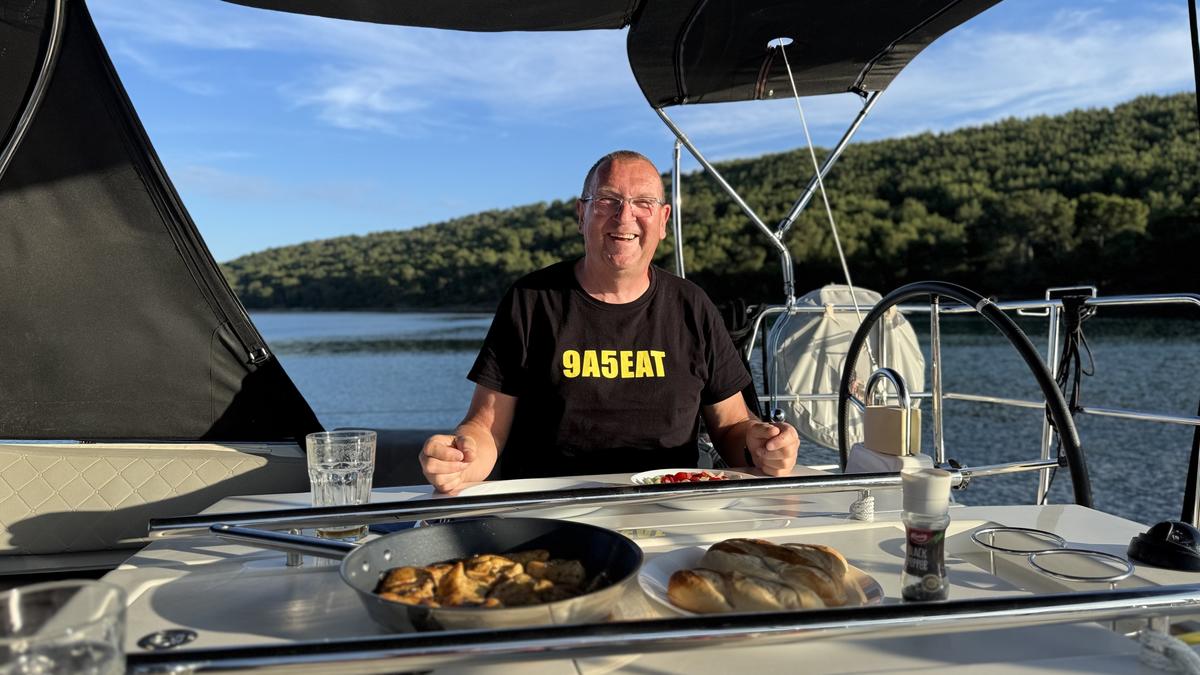 Primary Image for 9A5EAT