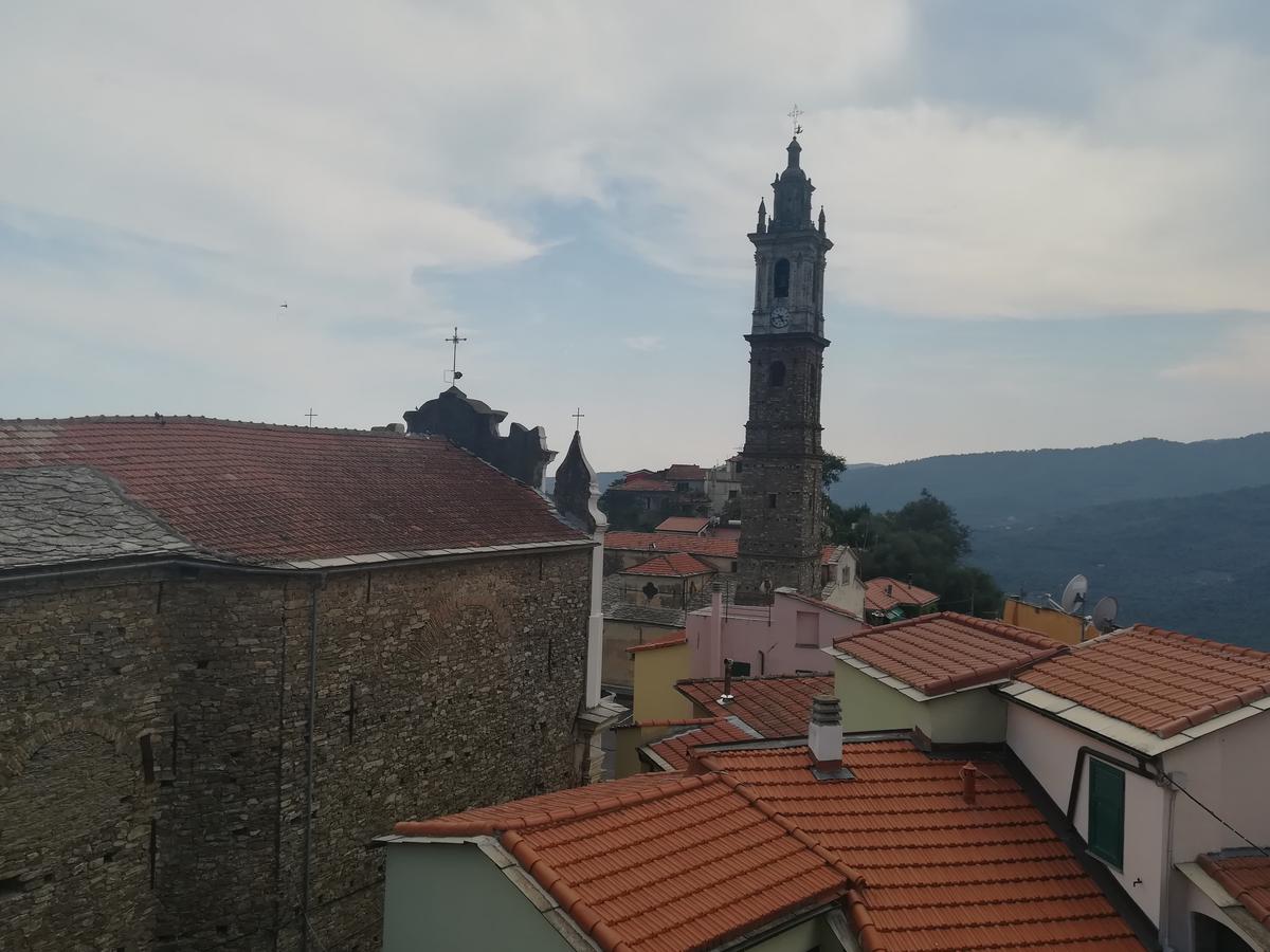 Primary Image for IU1HGT