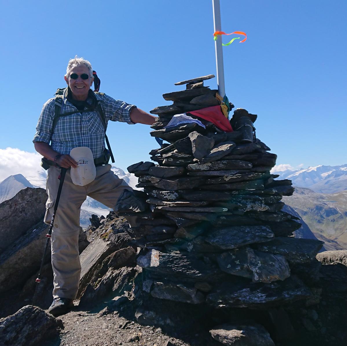 Primary Image for HB9CYX