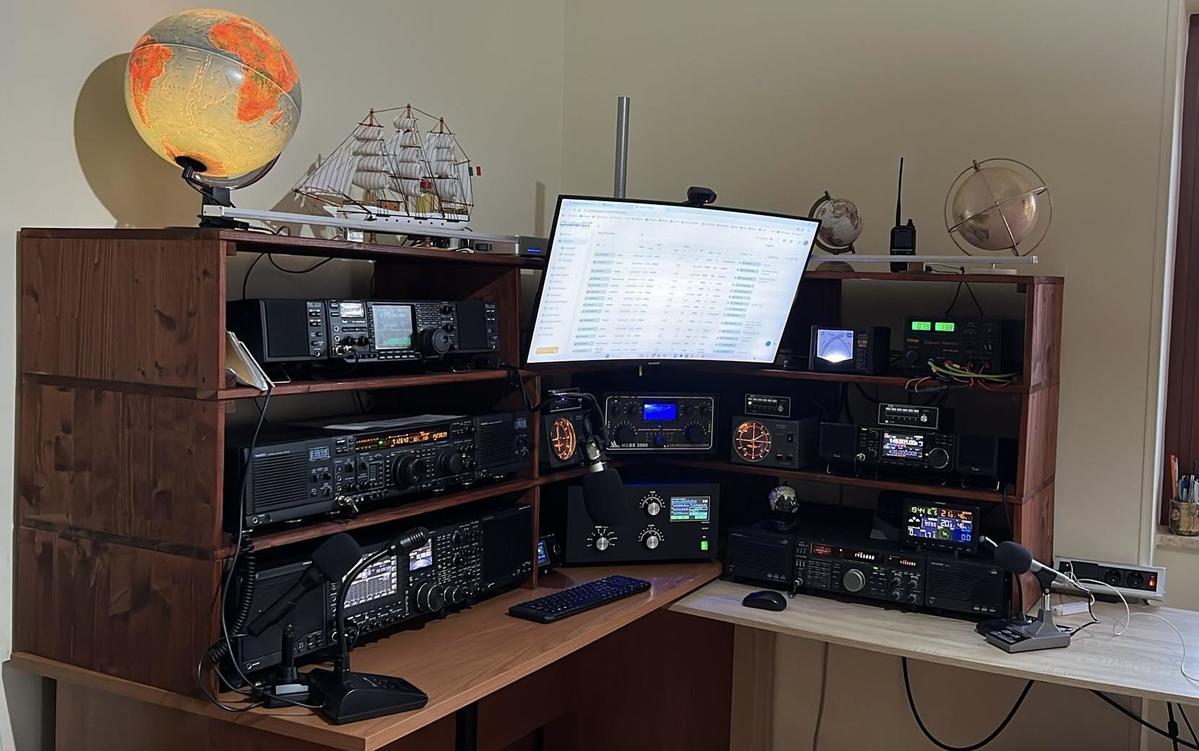 Primary Image for IU8JRZ
