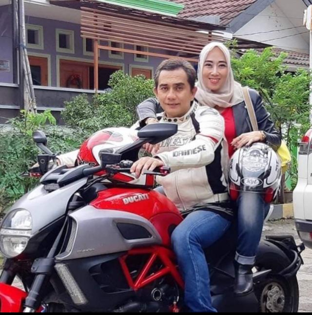 Primary Image for YB1CMZ